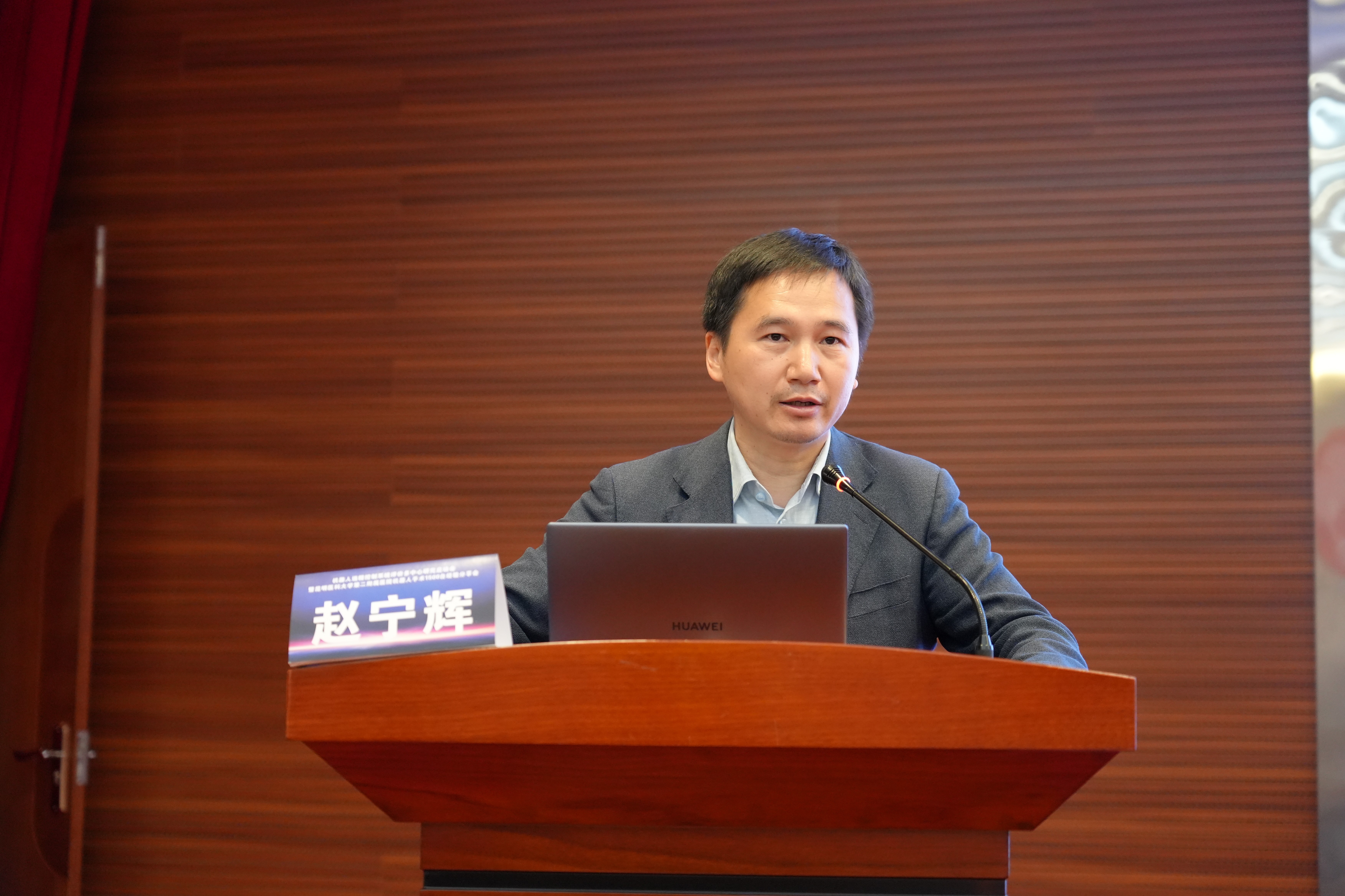 17560810384228.jpg 17560810384228.jpg